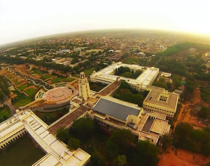 Communiqué de presse 20 août 2025 CentraleSupélec ouvre un bachelor “Computer Science et IA” avec Birla Institute of Technology and Science de Pilani (Inde)