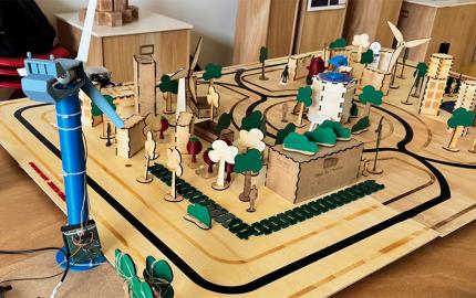 prototype réalisé par des élèves dans le cadre du Projet Cité éducative