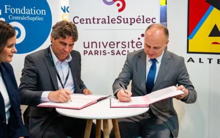 signature de la nouvelle Chaire IA de confiance